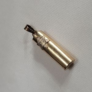 Cyllindrical Mezuzah Pendant